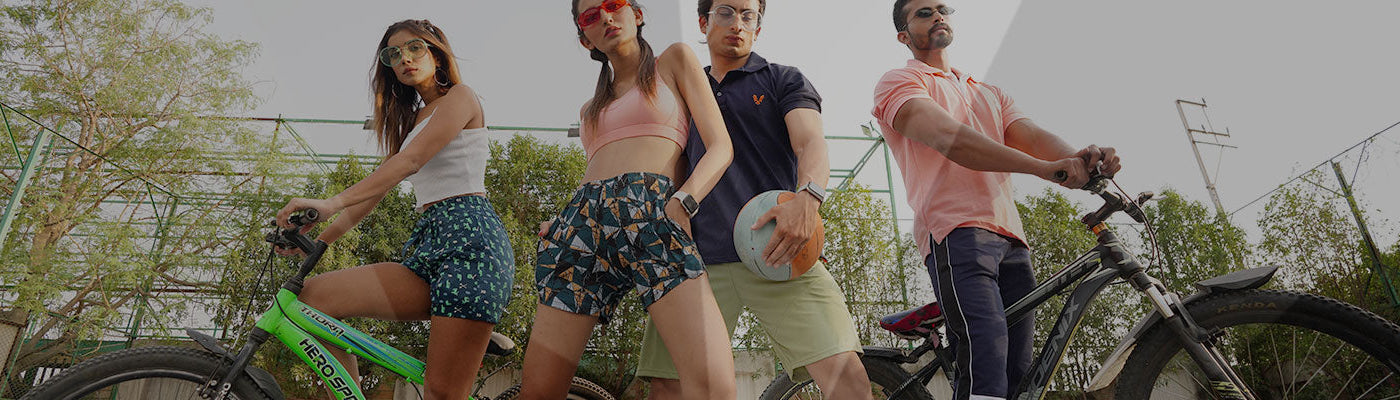 Uzarus fashion and clothing