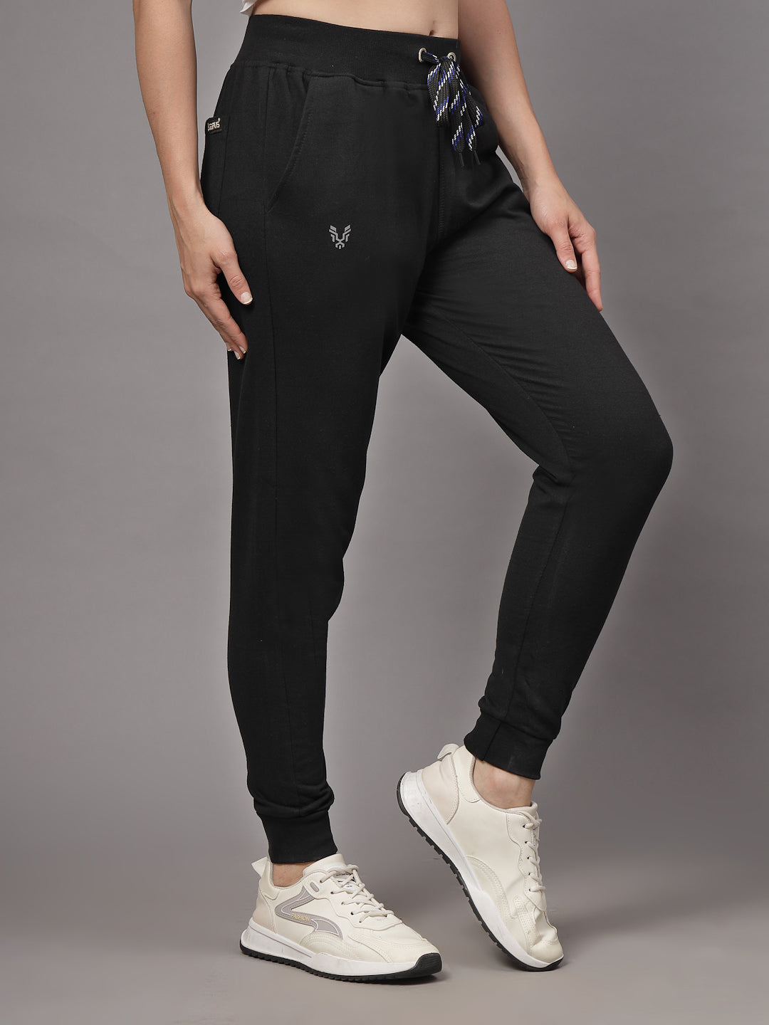 UZARUS Stay Warm and Stylish: Women's Fleece-Lined Regular Fit Heavy Weight  Winter Trackpants with Pockets