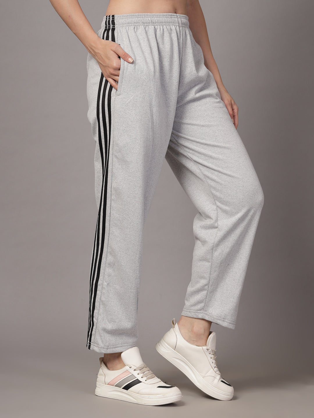UZARUS CozyStride Women's Regular Fit Heavy Weight Fleece-Lined Winter Track Pants