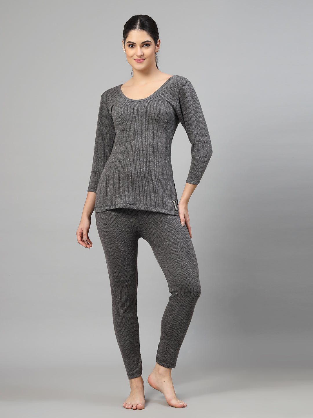 Uzarus Snug Fit Thermal Set Ladies 3/4 Thermal Top and Lower Set  Thermal Top and Lower Set