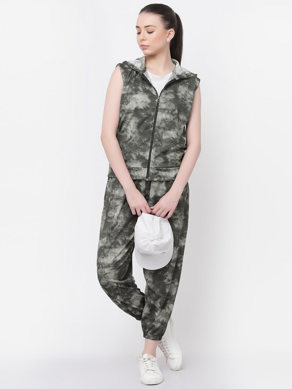UZARUS Women's Relaxed Fit & Stretchable With Hoodie Neck Workout Jacket & Bottom Sets, Sleeveless Tracksuit Co-ord Set