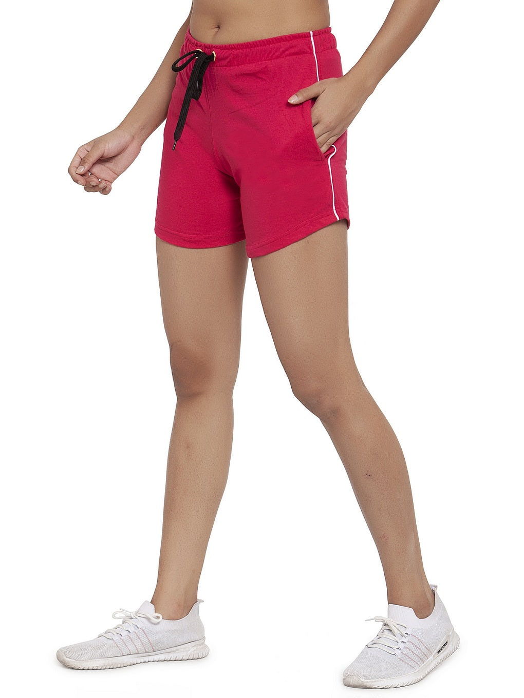 Buy women's top,bottom, yoga and thermal sports wear online in india 