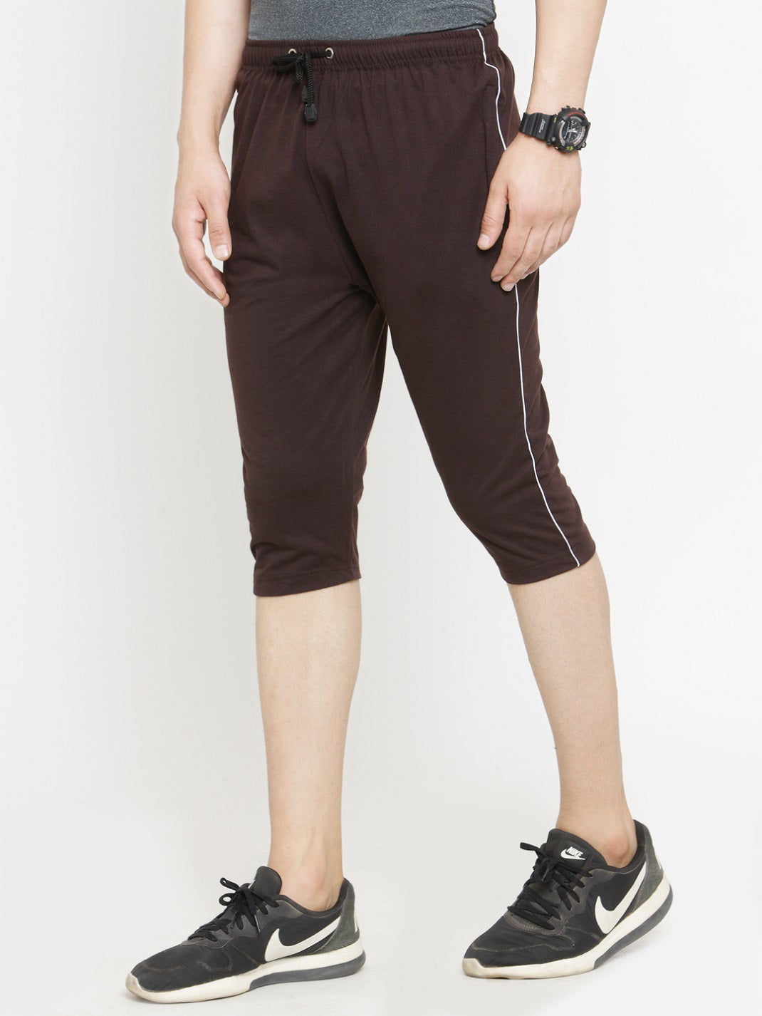 Men's Cotton Three Fourth Capri Shorts With Two Zippered Pockets