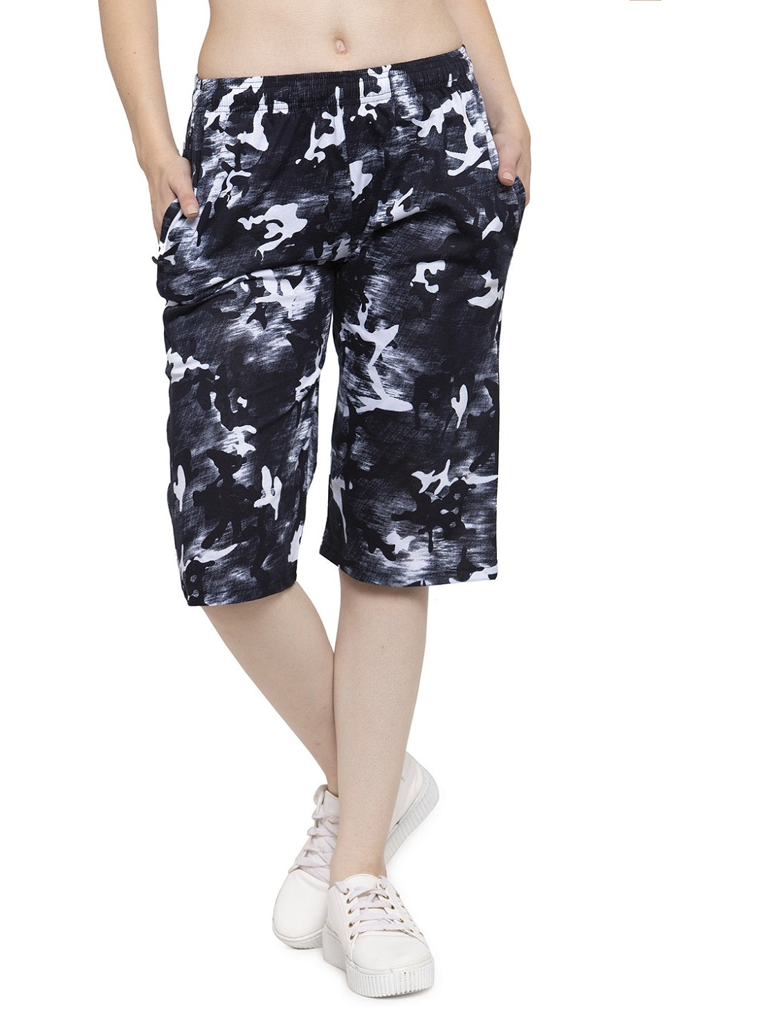 Buy women's top,bottom, yoga and thermal sports wear online in india