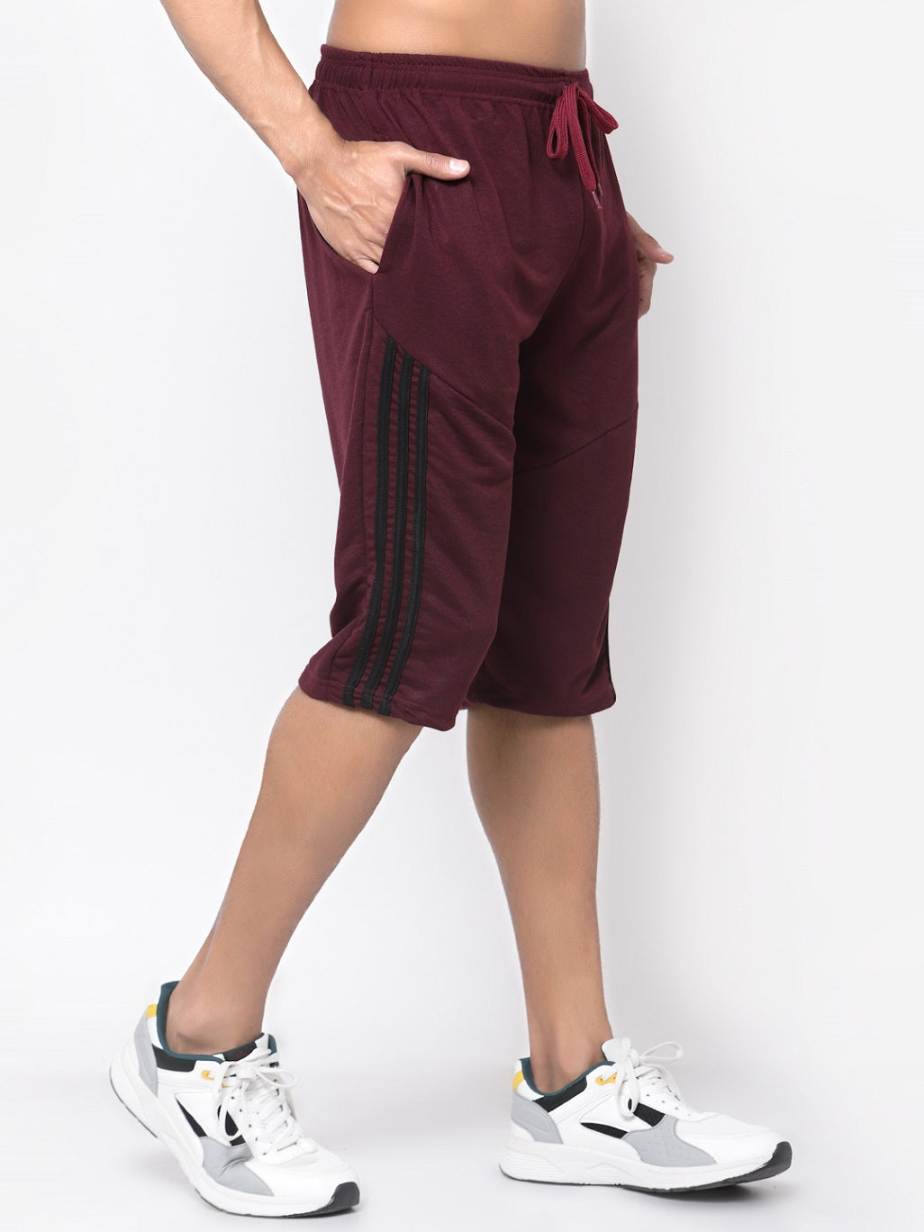 Buy men's top,bottom, yoga and thermal sports wear online in india