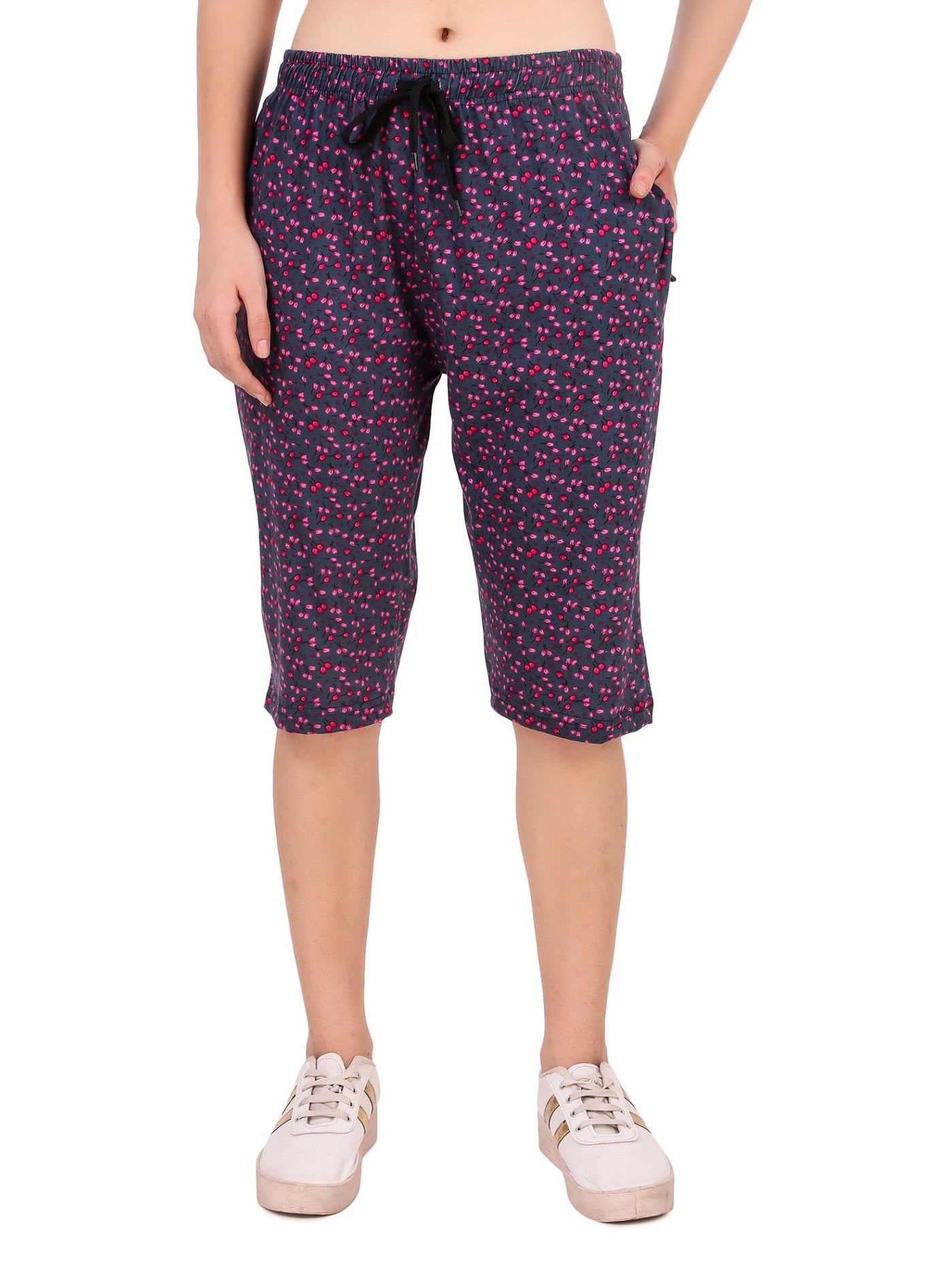 Buy women's top,bottom, yoga and thermal sports wear online in india