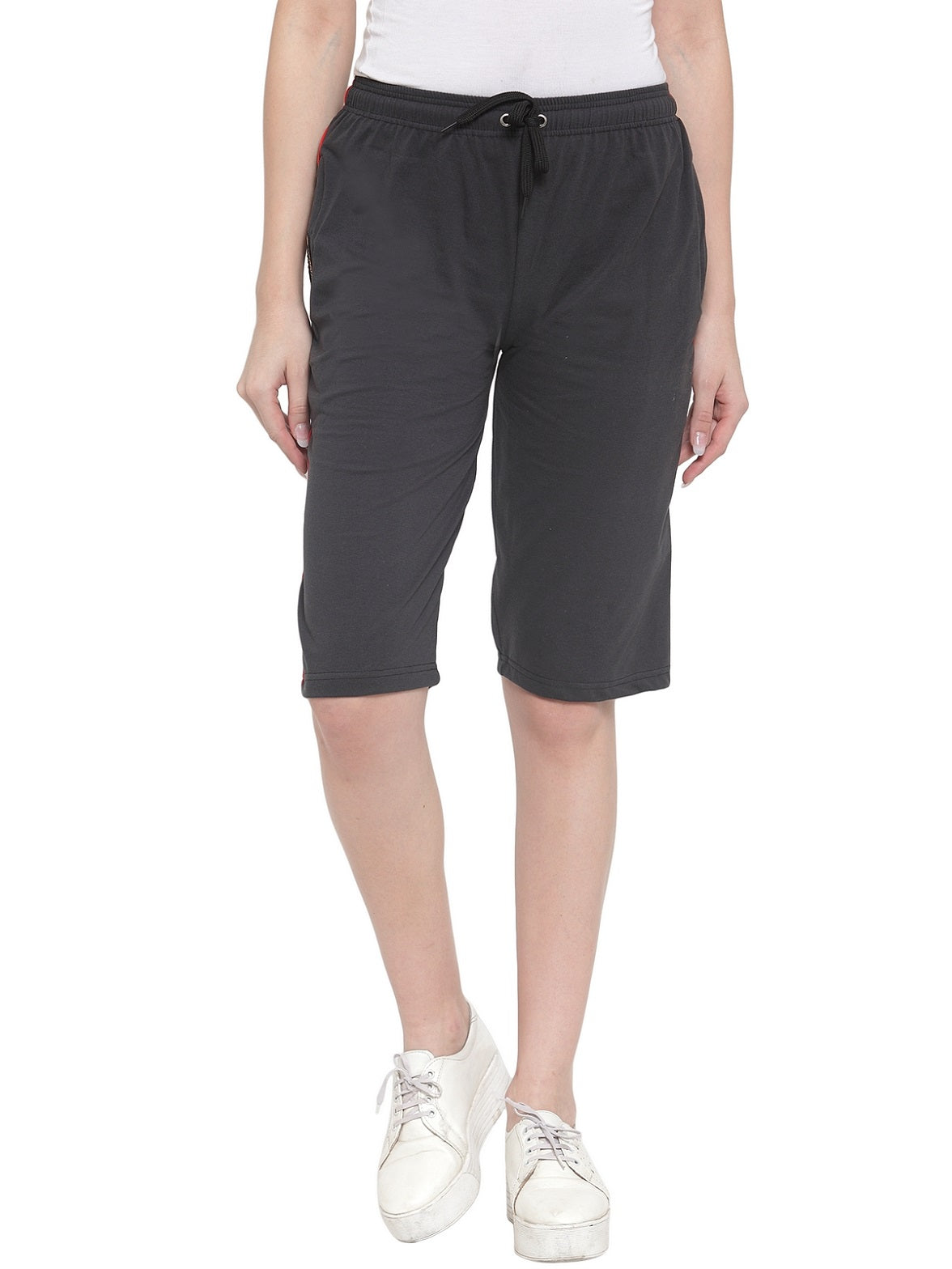 Women's Cotton Three Fourth Capri Shorts With Two Zippered Pockets