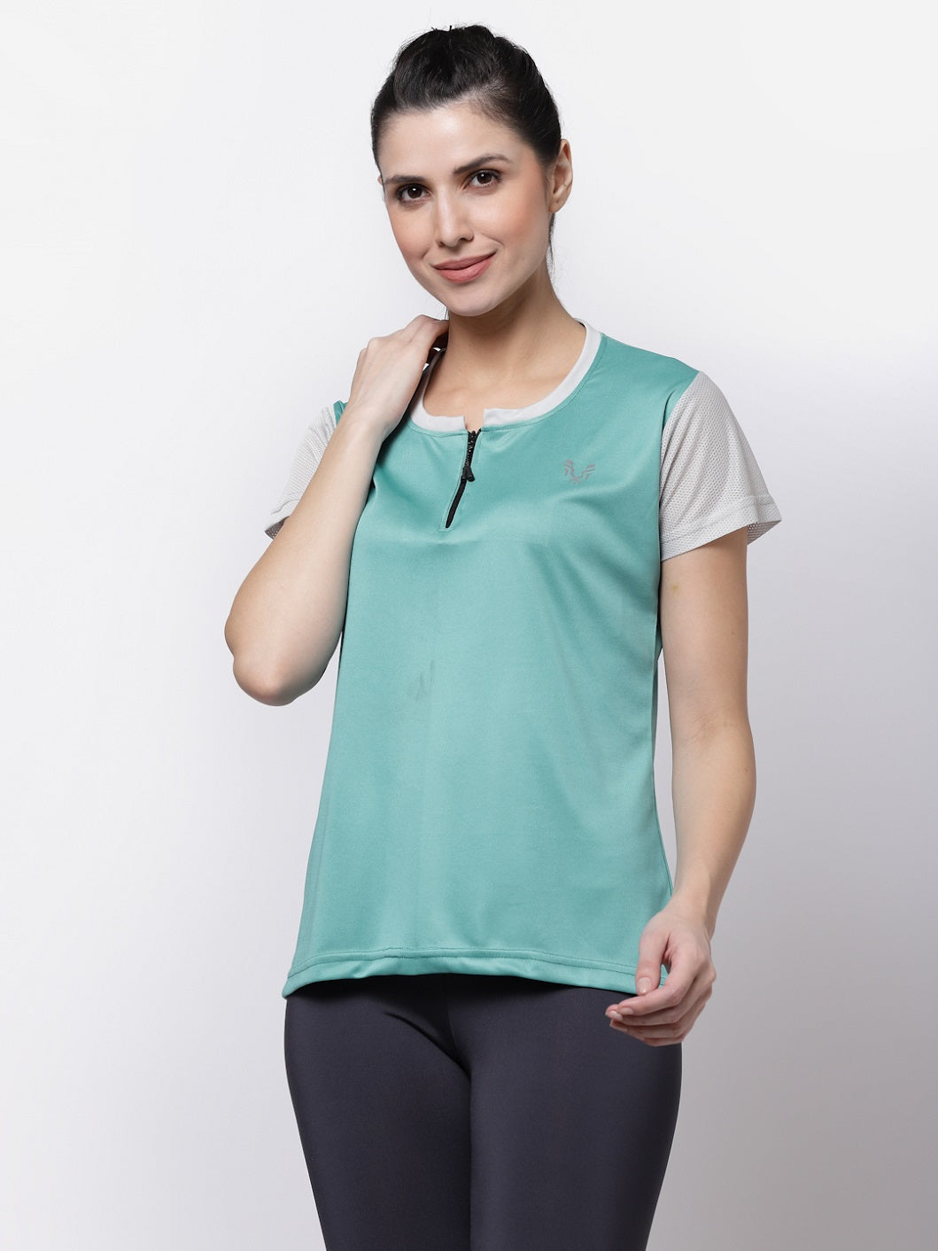 UZARUS Women's Half Sleeves Sports Gym T-Shirt With Zipper