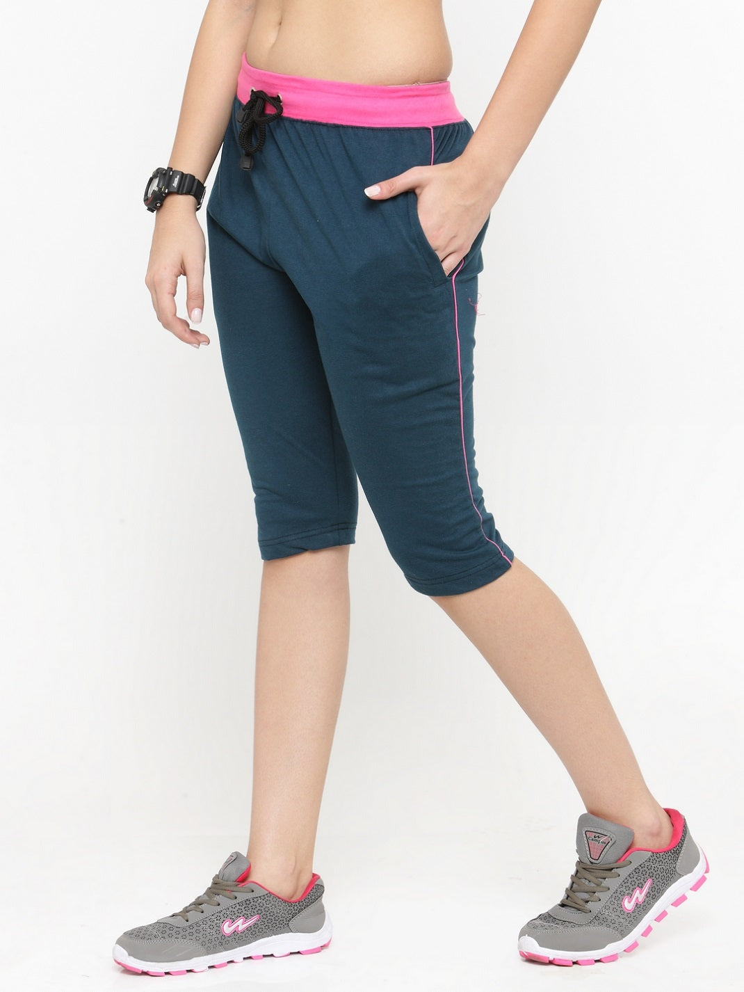Buy women's top,bottom, yoga and thermal sports wear online in india