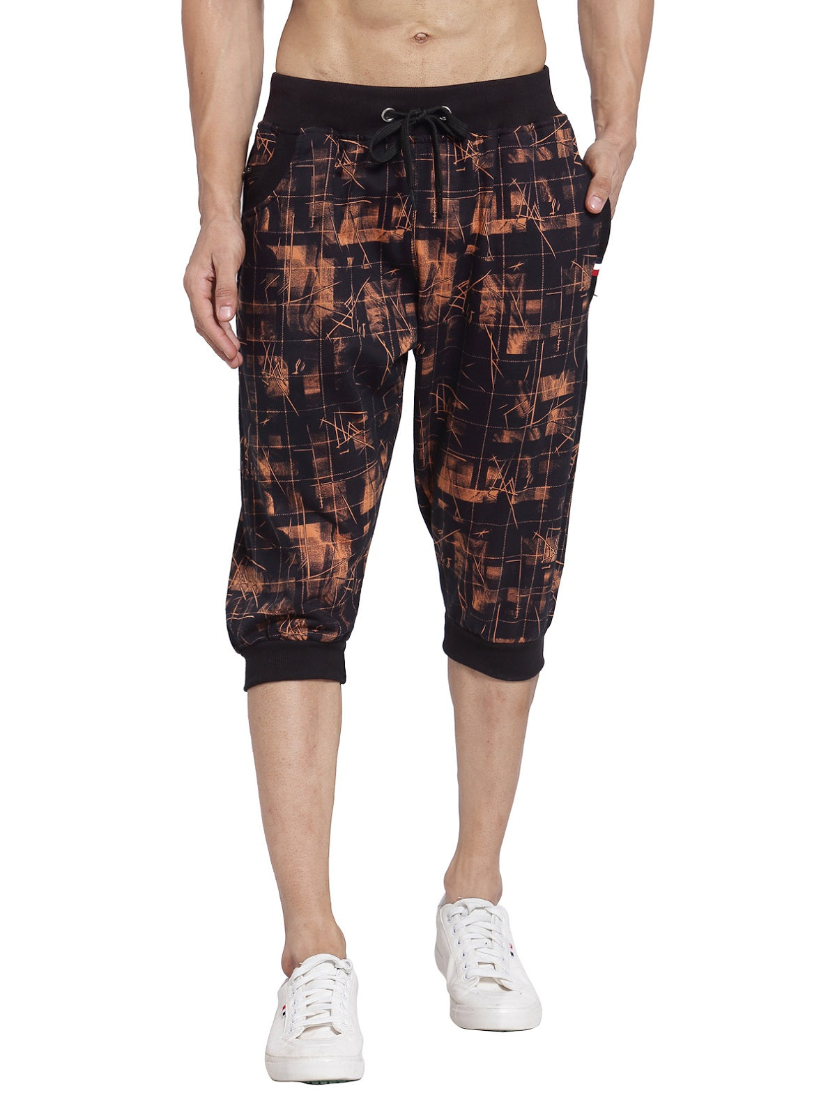 Men's Cotton Three Fourth Capri Shorts With Two Zippered Pockets