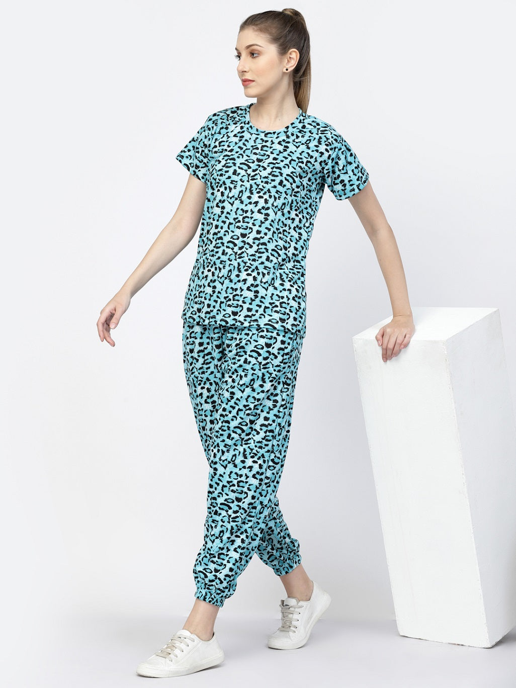 Uzarus Pajama Set for Woman| Animal Print Tie-Dye Night Suit Set| Lounge Wear| Full Pair Set for Women| Outfit for Girls| Nightwear| Tracking| Outdoor Pajama Set