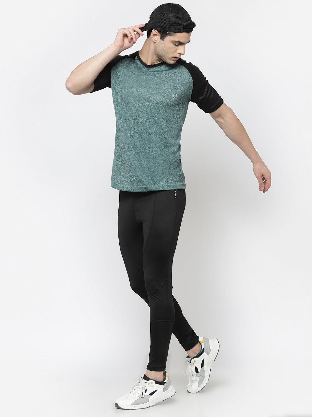 UZARUS Men's Gym Sports Half Sleeves Regular Fit T-Shirt
