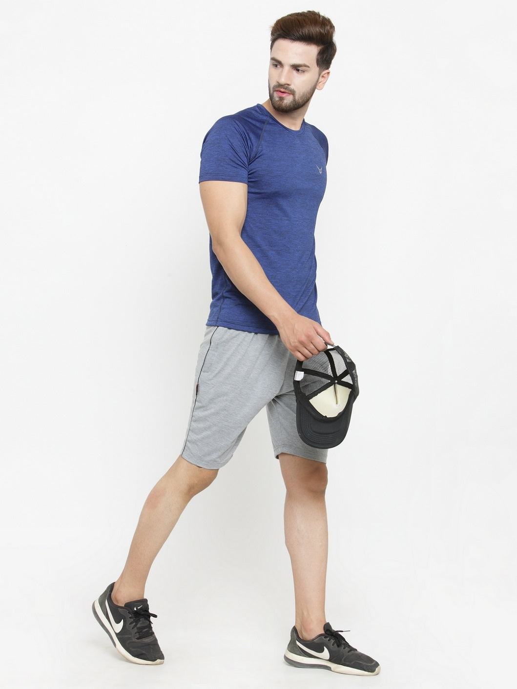 Buy men's top,bottom, yoga and thermal sports wear online in india