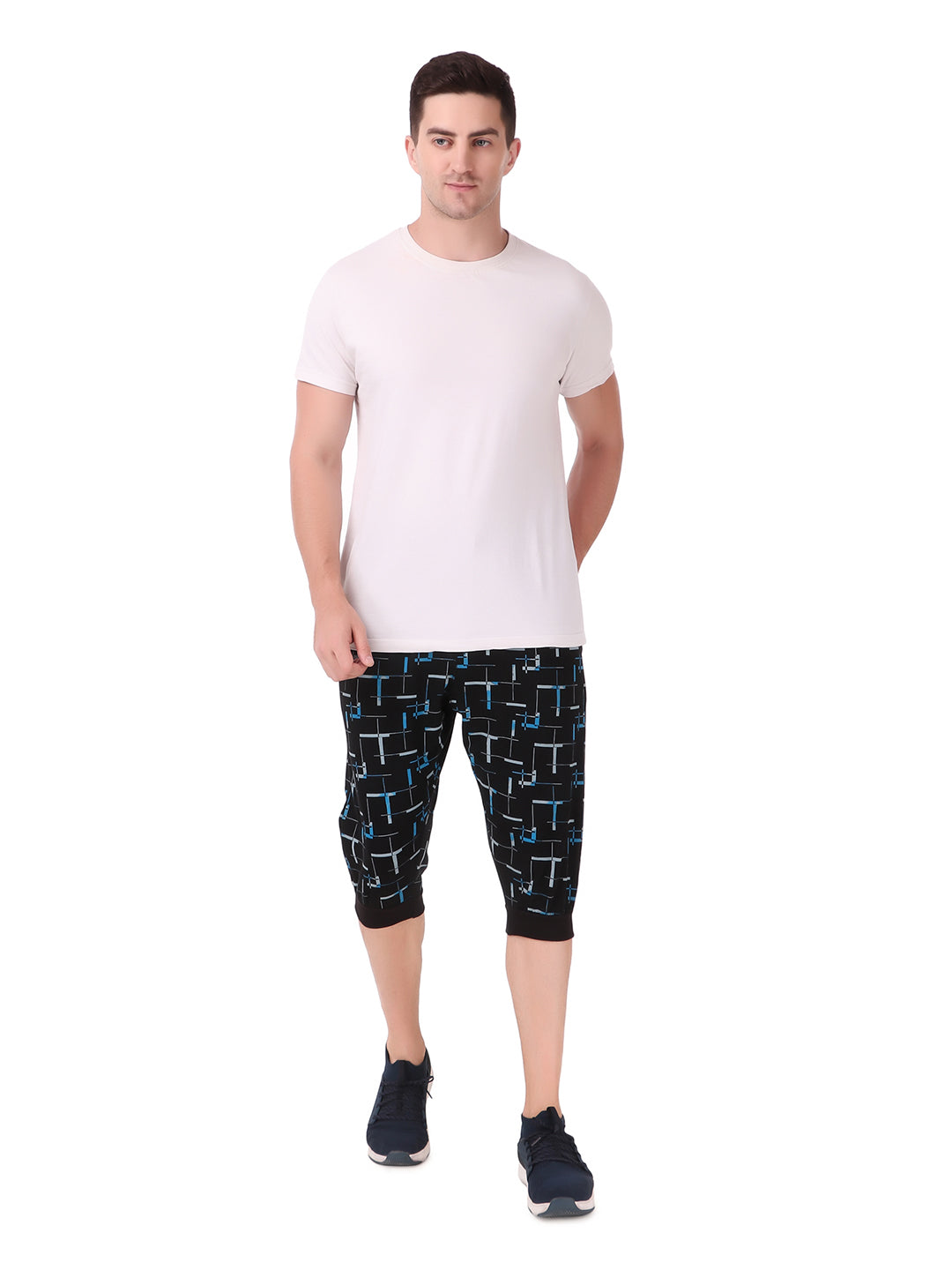 Men's Cotton Three Fourth Capri Shorts With Two Zippered Pockets