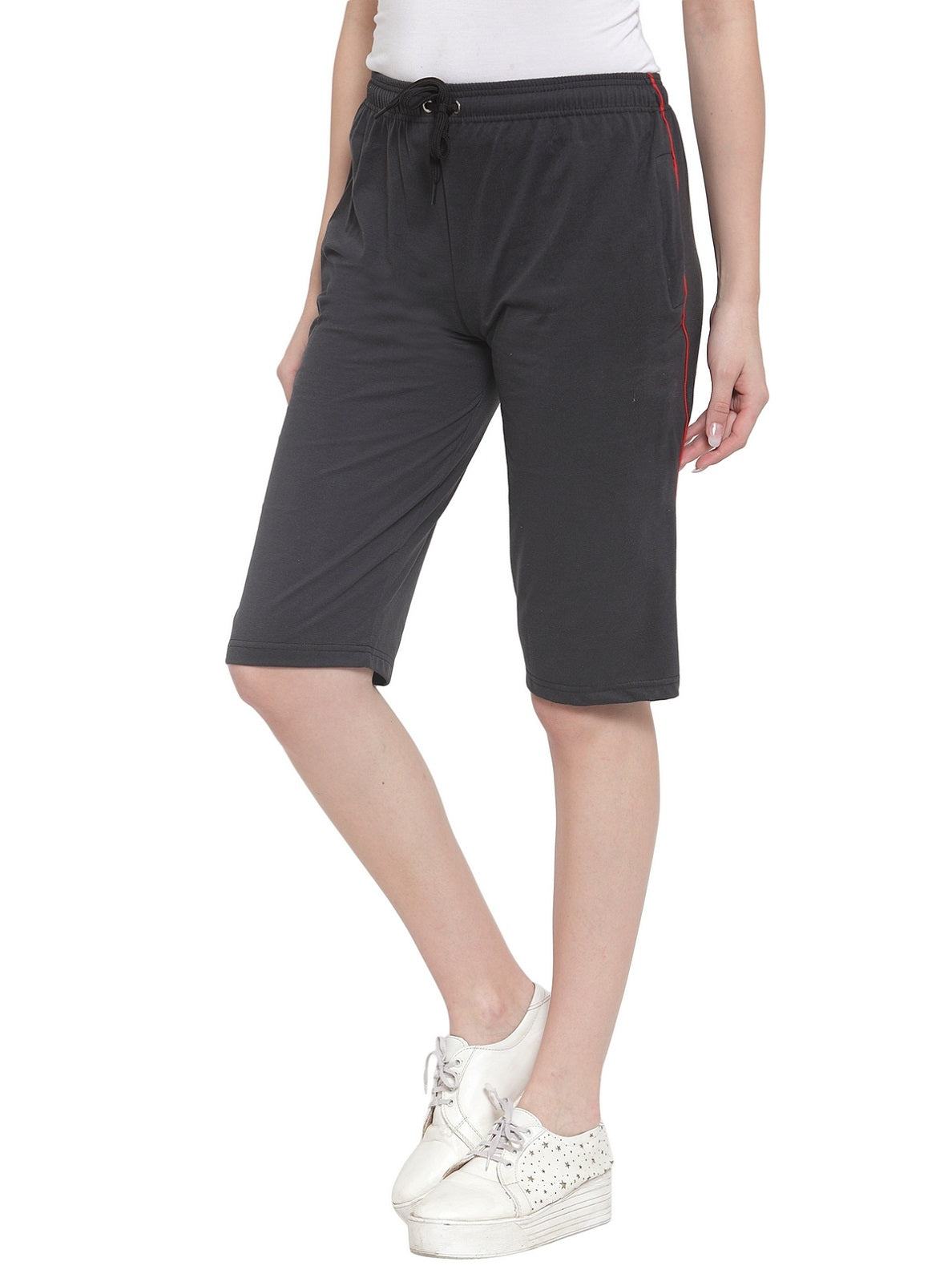 Women's Cotton Three Fourth Capri Shorts With Two Zippered Pockets