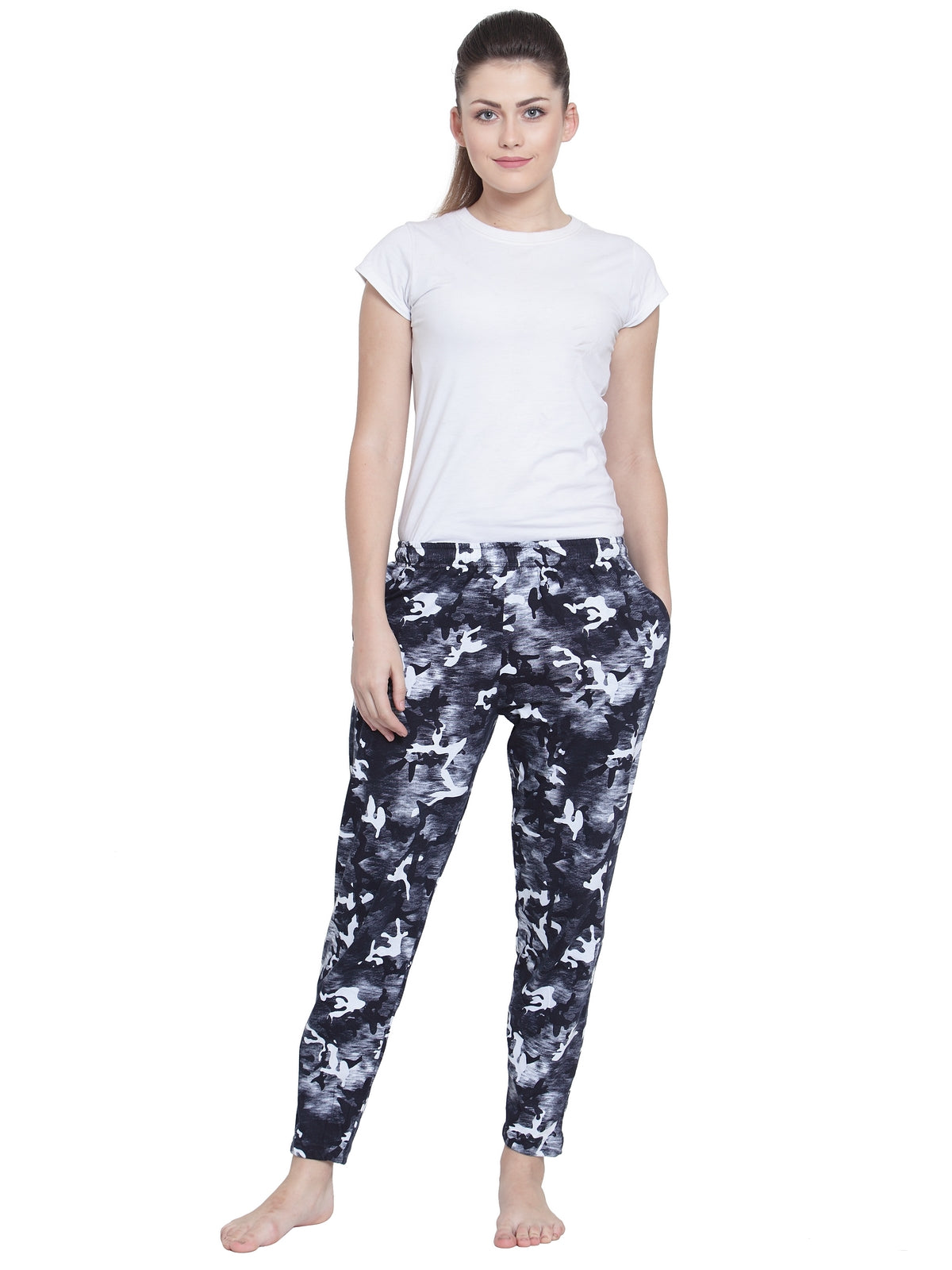 Uzarus Women's Cotton Track Pants With 2 Zippered Pockets