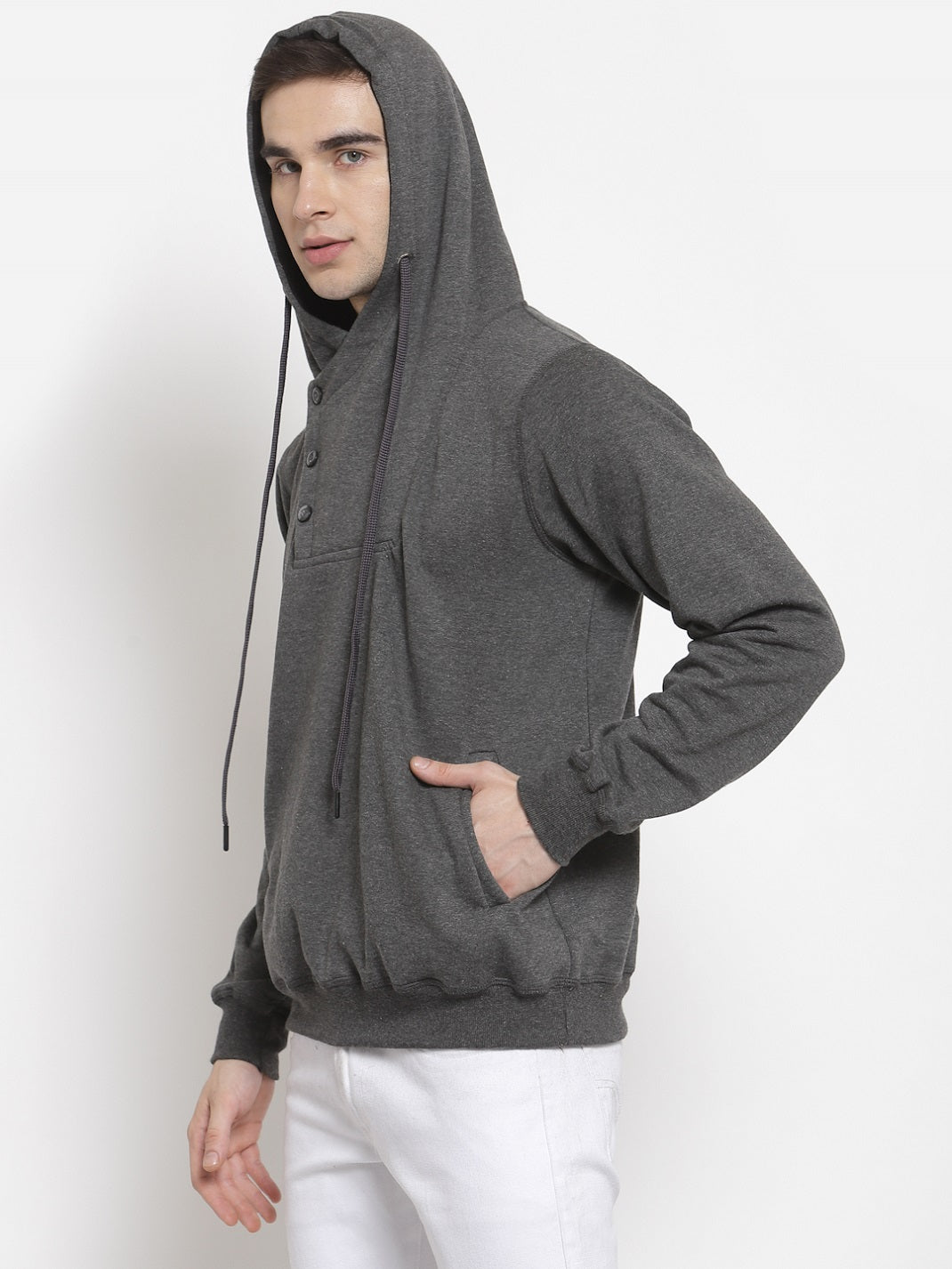 Buy men's top,bottom, yoga and thermal sports wear online in india