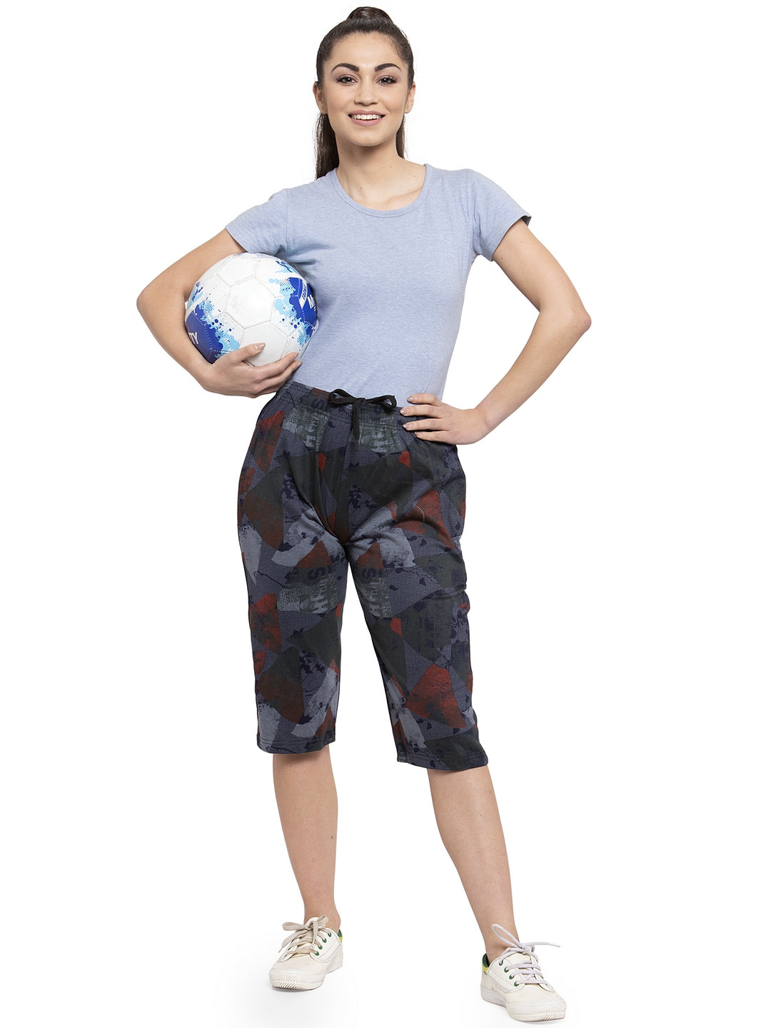 Women's Cotton Three Fourth Capri Shorts With Two Zippered Pockets