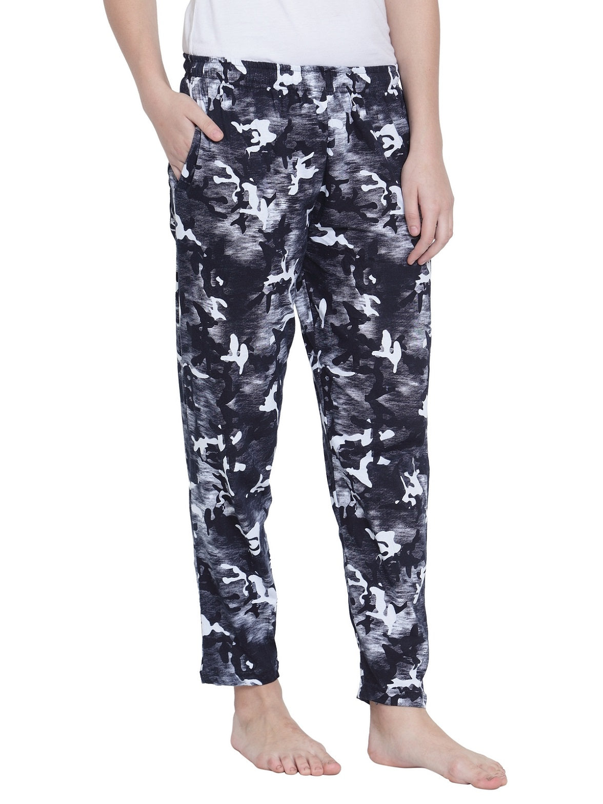 Uzarus Women's Cotton Track Pants With 2 Zippered Pockets