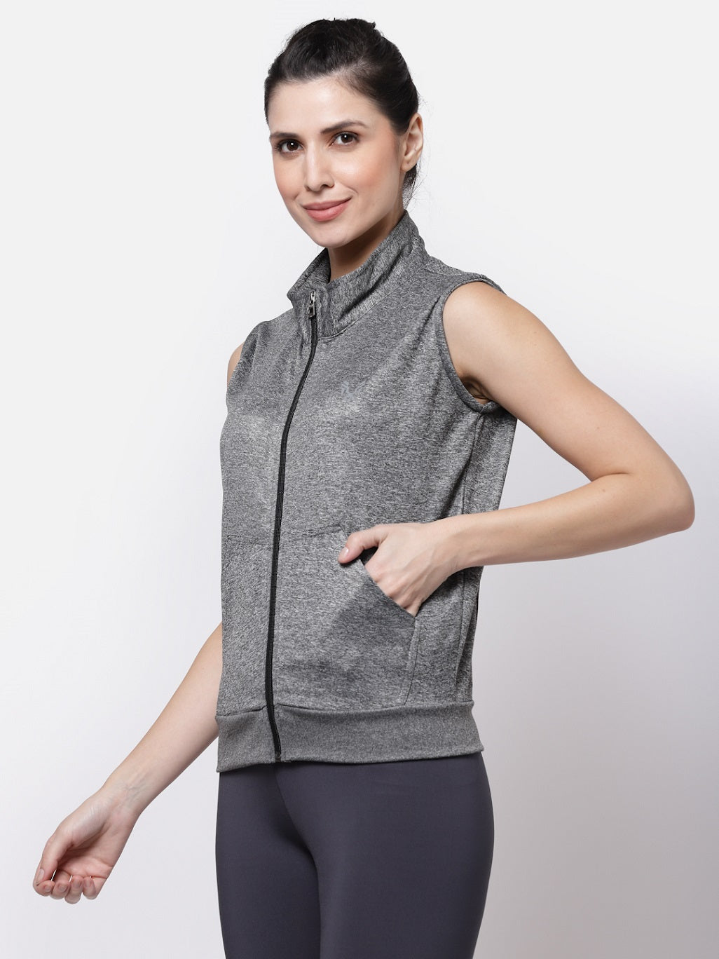 Uzarus Women's Sleeveless Training Sports Gym Jacket