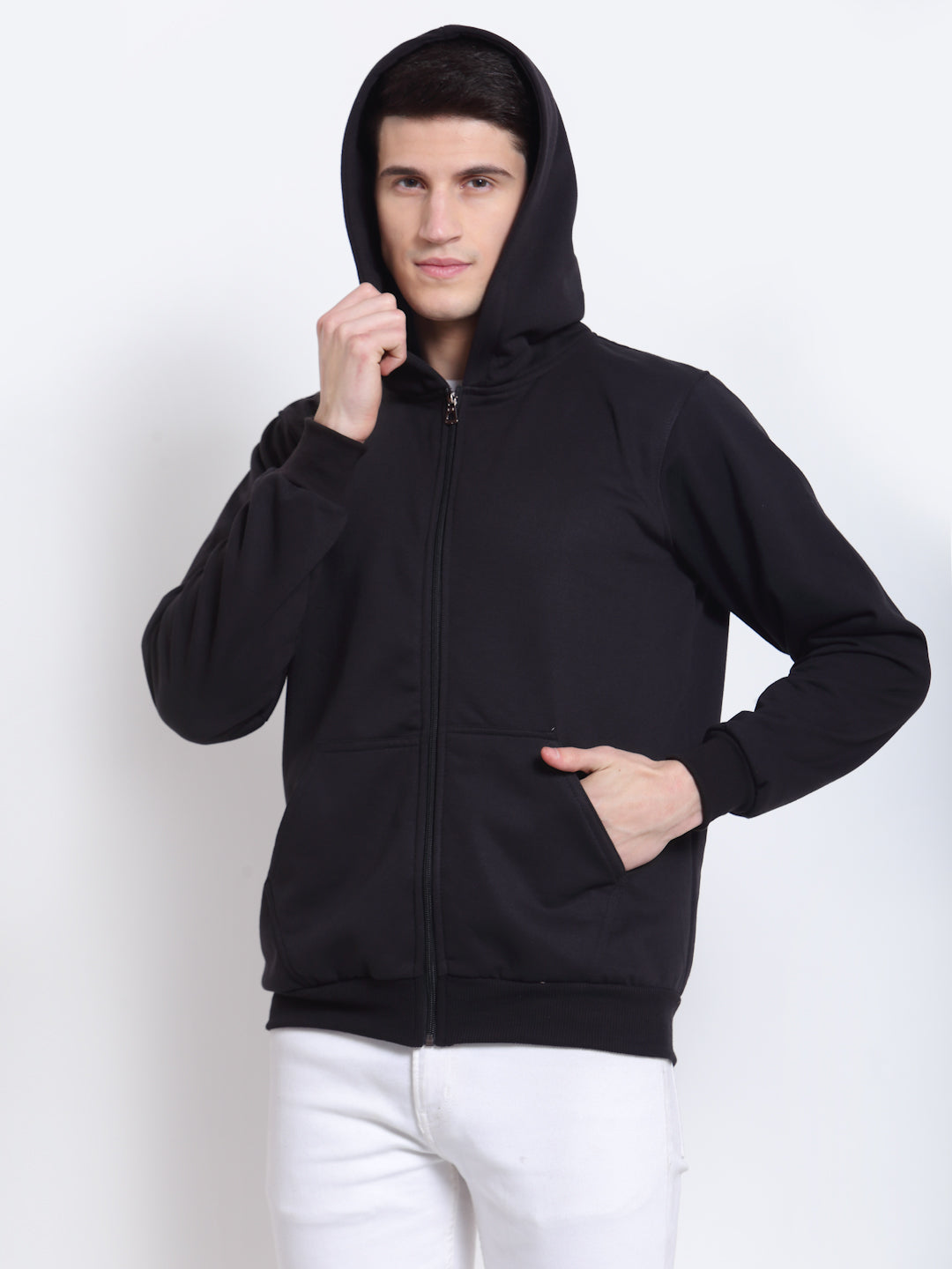 Buy men's top,bottom, yoga and thermal sports wear online in india