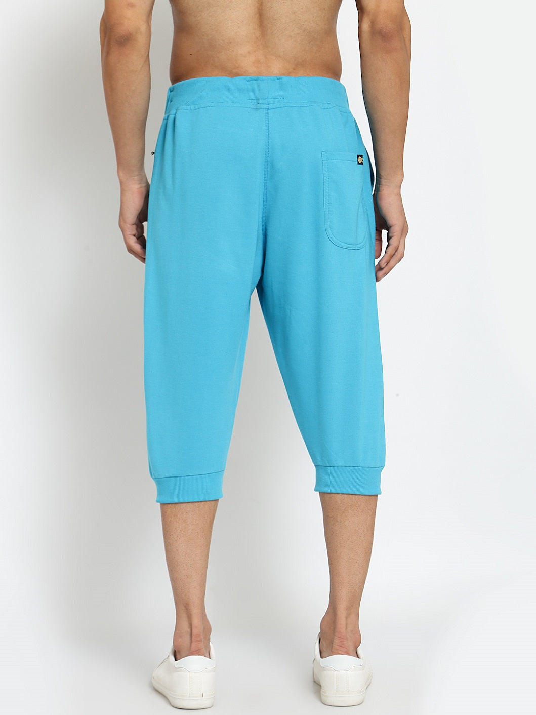 Men's Cotton Three Fourth Capri Shorts With Two Zippered Pockets