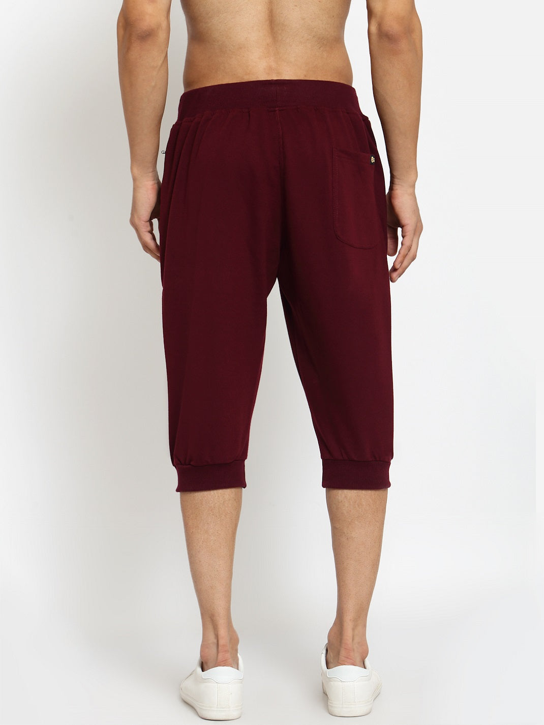 Men's Cotton Three Fourth Capri Shorts With Two Zippered Pockets