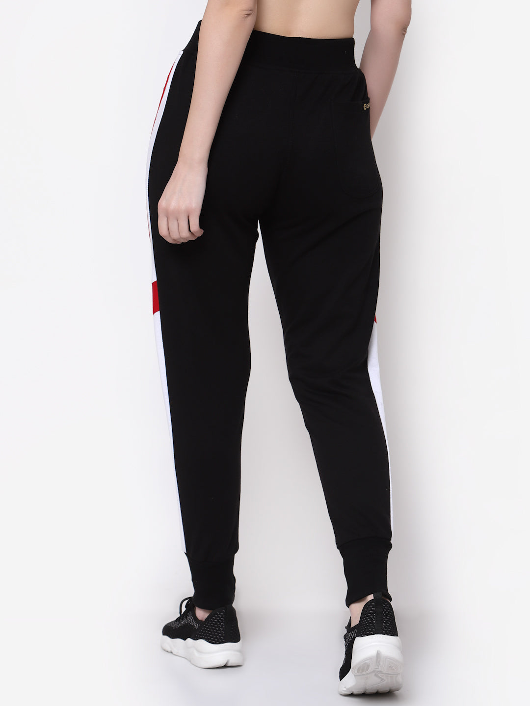 Buy women's top,bottom, yoga and thermal sports wear online in india