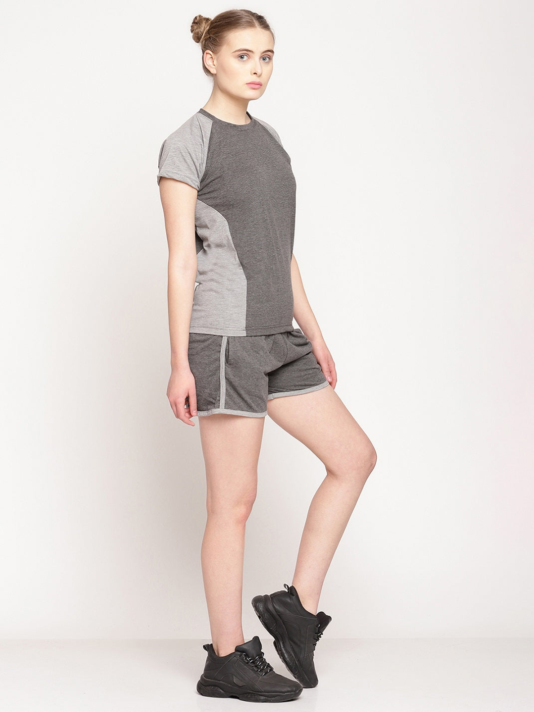 UZARUS Women's Cotton Set of Top and Shorts