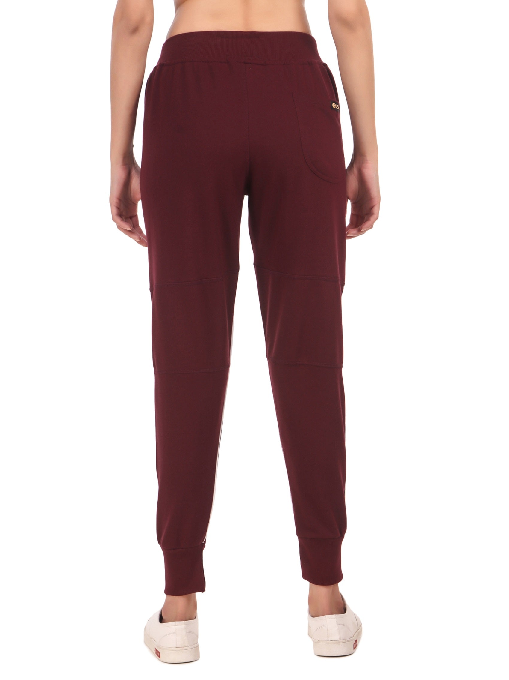 Buy women's top,bottom, yoga and thermal sports wear online in india