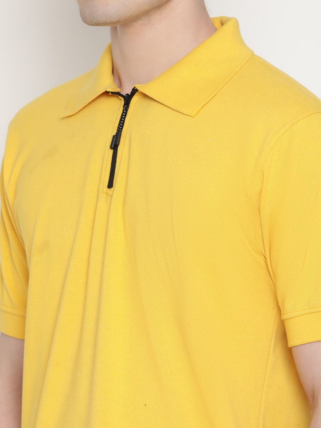Men's Solid Cotton Regular Fit Zipper Polo T-Shirt