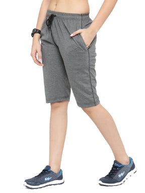 Women's Cotton Three Fourth Capri Shorts With Two Zippered Pockets