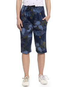 Women's Cotton Three Fourth Capri Shorts With Two Zippered Pockets