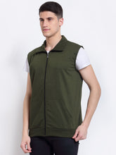 Men's Sleeveless Regular Solid Jacket