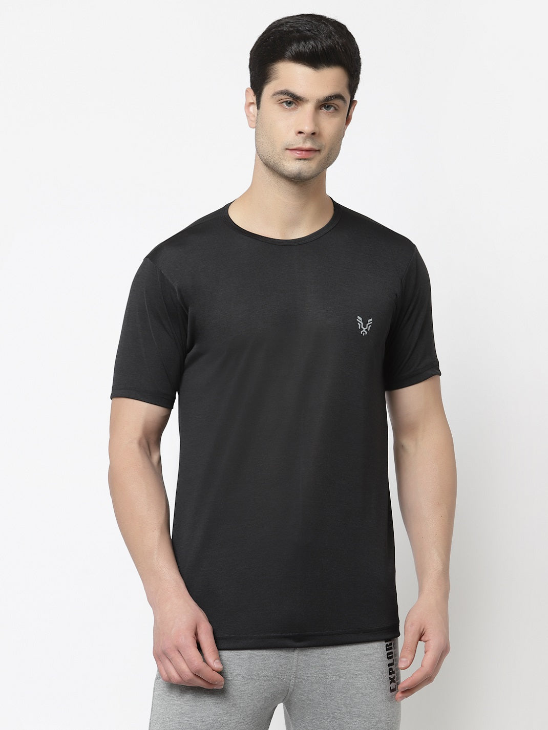 Buy men's top,bottom, yoga and thermal sports wear online in india