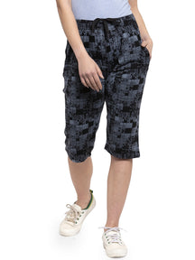 Women's Cotton Three Fourth Capri Shorts With Two Zippered Pockets