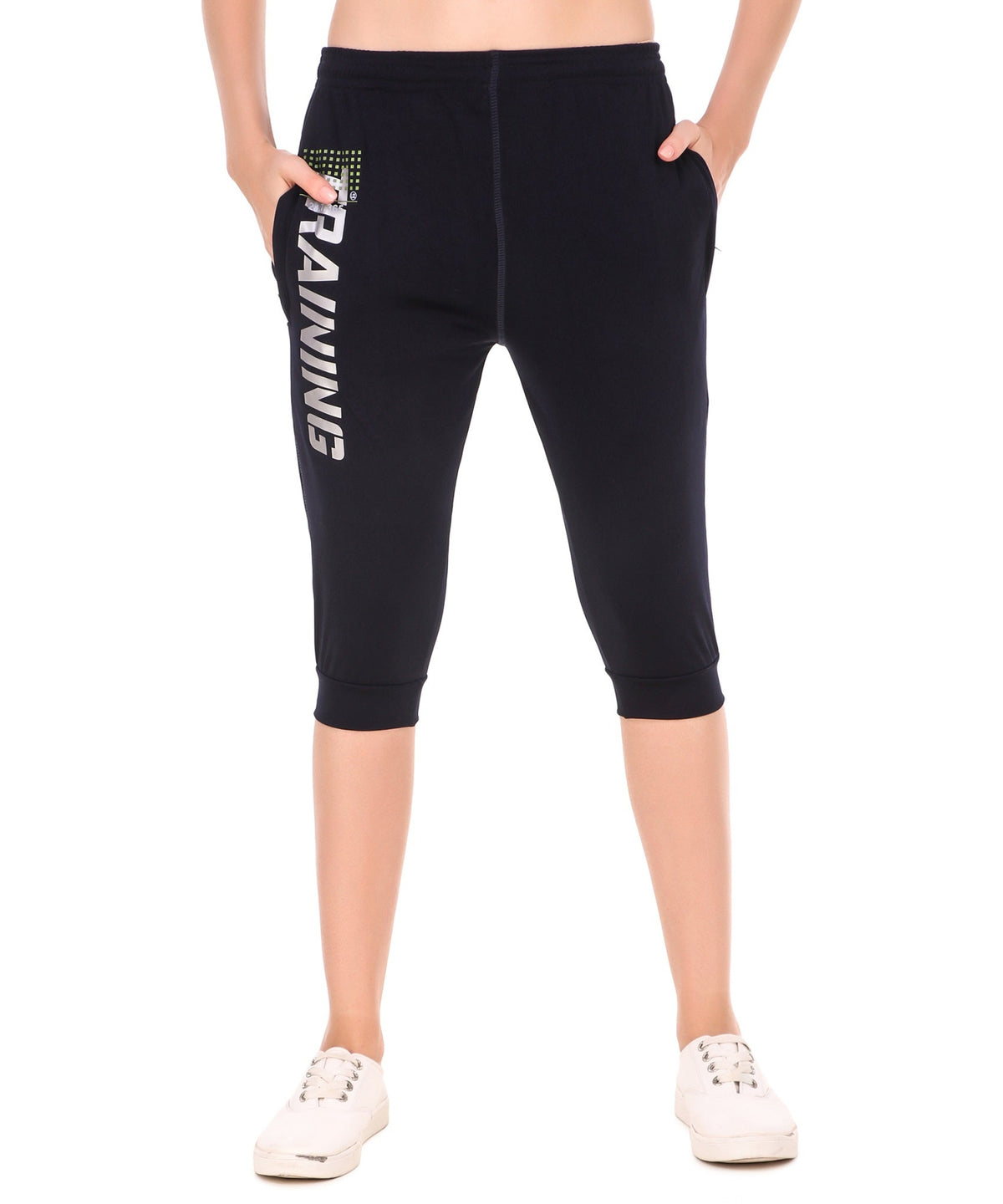 adidas Women's Tiro 21 3/4 Pants, Black, XX-Small : Amazon.in: Clothing &  Accessories