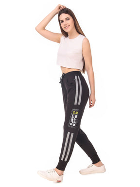 Buy women's top,bottom, yoga and thermal sports wear online in india 