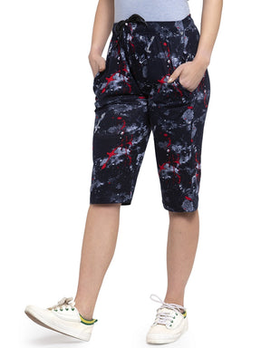 Women's Cotton Three Fourth Capri Shorts With Two Zippered Pockets