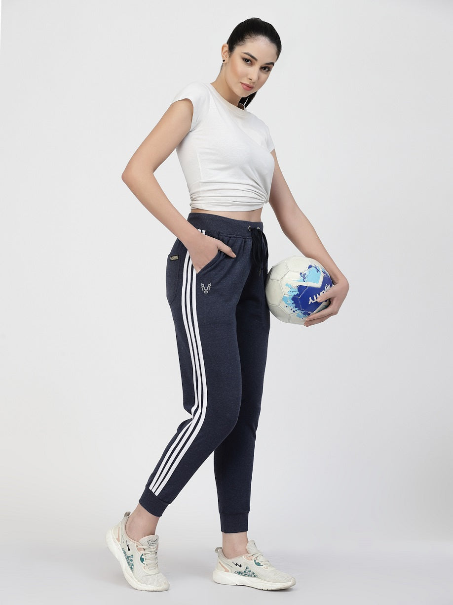 Slazenger Women Black Solid Track Pants Price in India, Full Specifications  & Offers | DTashion.com