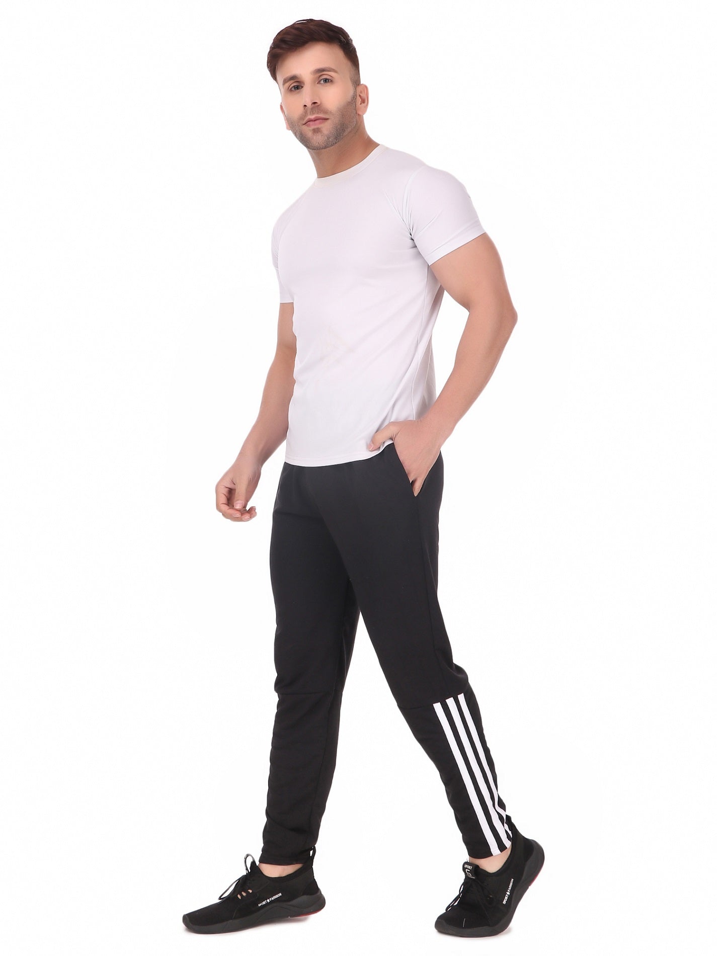 Buy men's top,bottom, yoga and thermal sports wear online in india