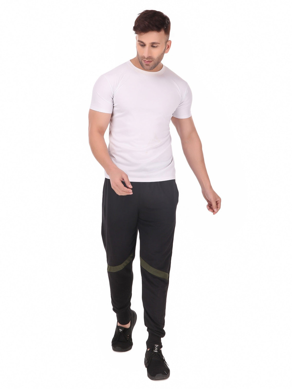 Buy men's top,bottom, yoga and thermal sports wear online in india