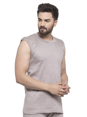 MEN'S SLEEVELESS SOLID ROUND NECK THERMAL TOP