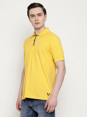Men's Solid Cotton Regular Fit Zipper Polo T-Shirt