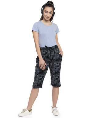 Women's Cotton Three Fourth Capri Shorts With Two Zippered Pockets