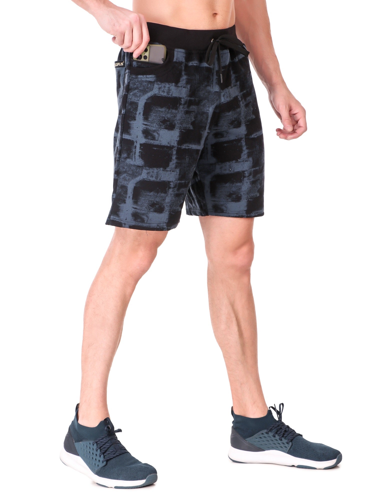 Uzarus Men's Cotton Bermuda Shorts With 2 Zippered Pockets