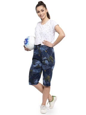 Women's Cotton Three Fourth Capri Shorts With Two Zippered Pockets