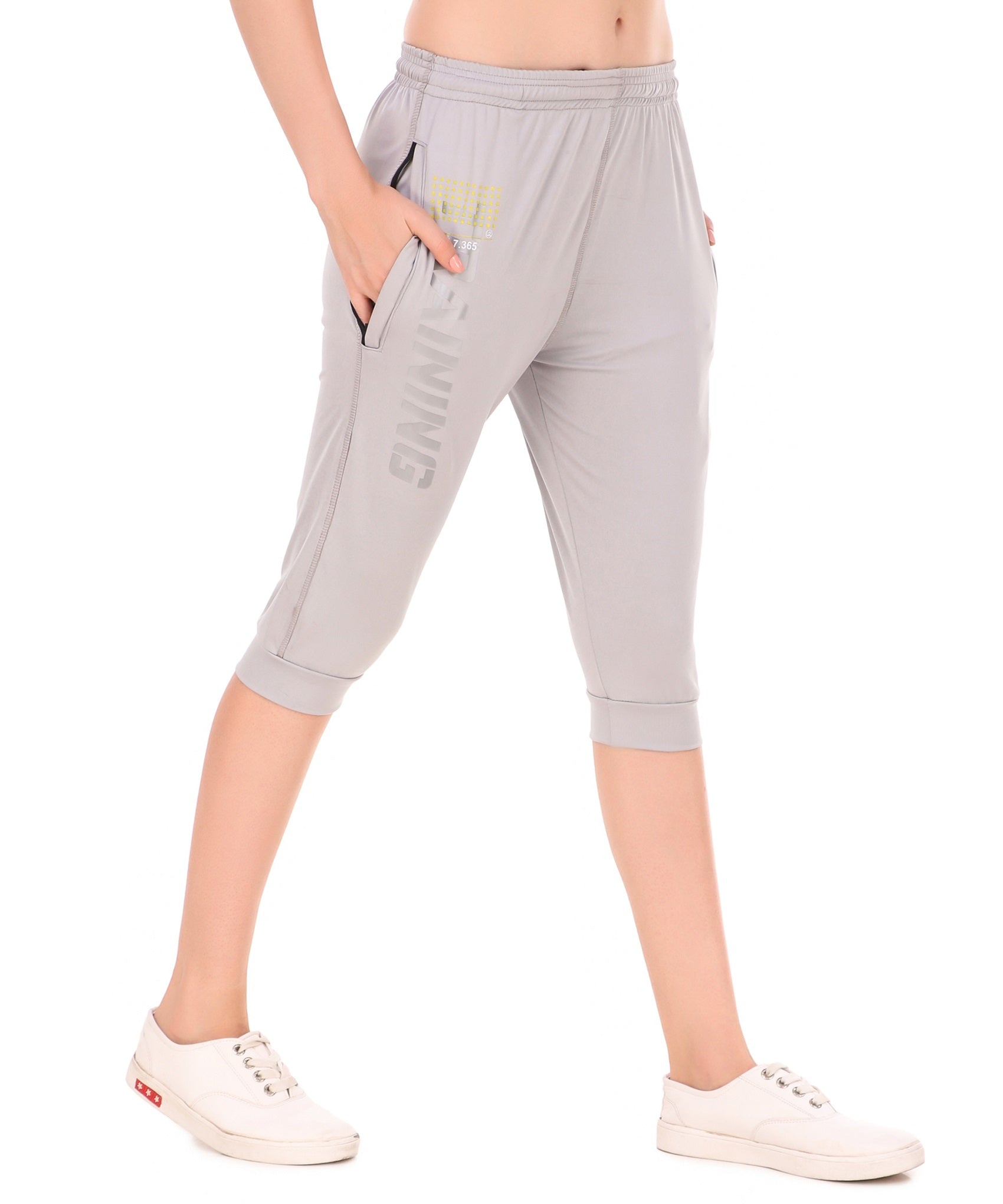 Women's Stretchable Lycra 3/4th Capri with 2 Zippered Pockets for Gym, Yoga, Workout and Casual Wear