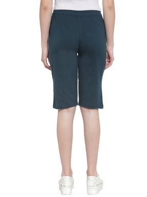 Women's Cotton Three Fourth Capri Shorts With Two Zippered Pockets