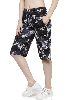 Women's Cotton Three Fourth Capri Shorts With Two Zippered Pockets